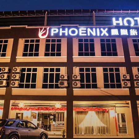Phoenix Hotel Gua Musang Exterior foto